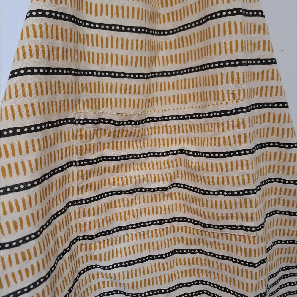 Creative Co-Op Artsy Tassel Cotton Apron